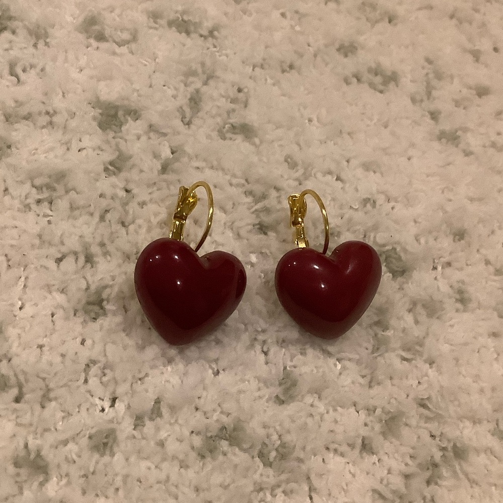 Plump Red Valentines Day Heart Pierced Fashion Earrings with leverback NWT - Picture 3 of 13